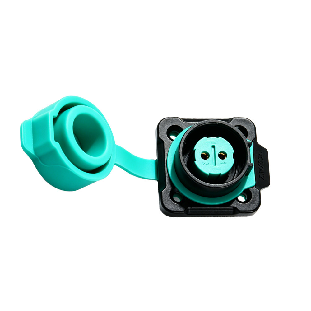 Tedgix K4 battery connector replacement kit with female socket, mounting screws, and T10 hex key