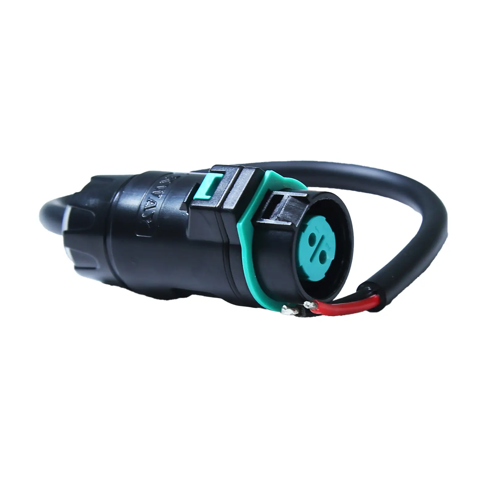 Close-up detail of the TEDGIX K4 plug interface, highlighting the green waterproof sealing ring and 2-pin socket design.
